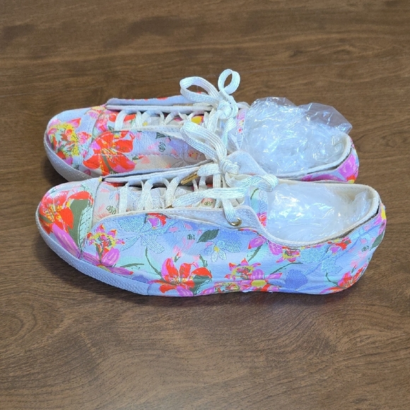 Converse Floral Canvas Sneakers Women's Size 7.5 Pink White - Picture 3 of 16